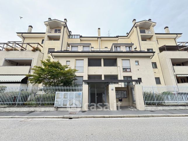 Appartamento in residenziale in Via Giuseppe Parini 12