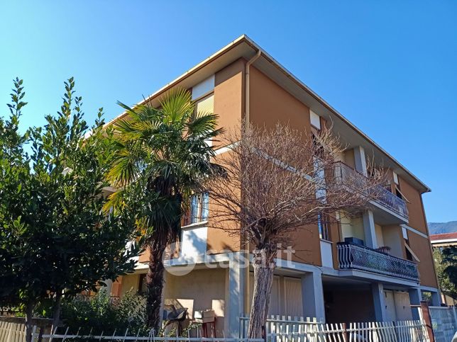 Appartamento in residenziale in Via Monte Cimino 24