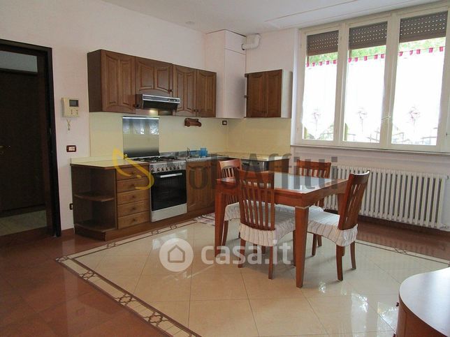 Appartamento in residenziale in Via Alzaia 29