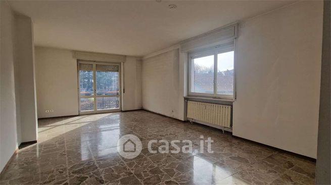 Appartamento in residenziale in Viale Dante