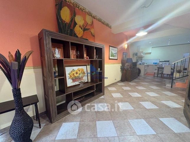Appartamento in residenziale in Viale Tirreno