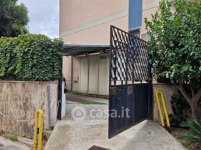 Appartamento in residenziale in Via Alessandro Manzoni