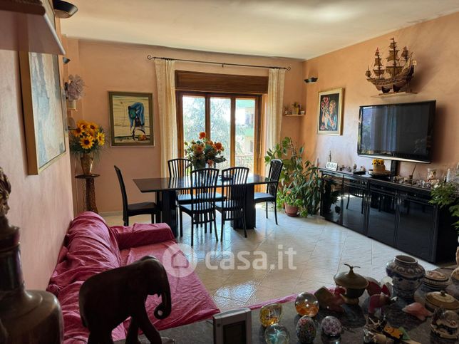 Appartamento in residenziale in Via Tanaro