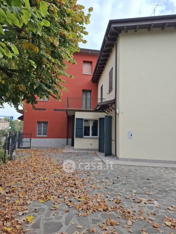 Appartamento in residenziale in Via Provinciale 100