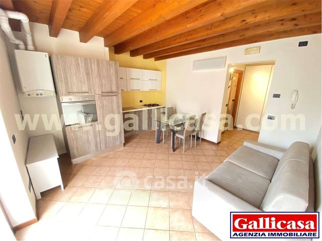 Appartamento in residenziale in Via Carebbio 32