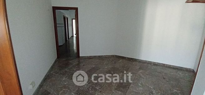 Ufficio in commerciale in Via Tomaso Albinoni