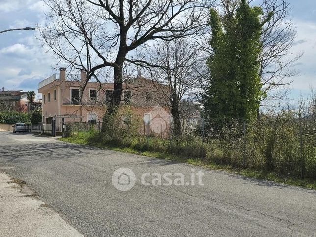 Rustico/casale in residenziale in Via Prenestina 3