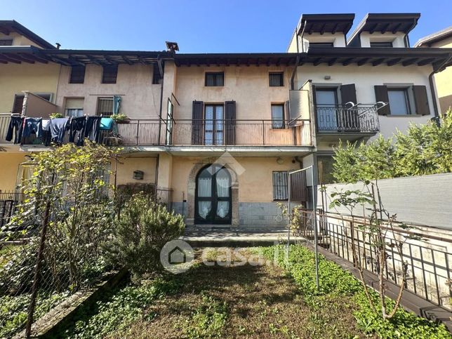 Villetta a schiera in residenziale in Via Bagatella 7