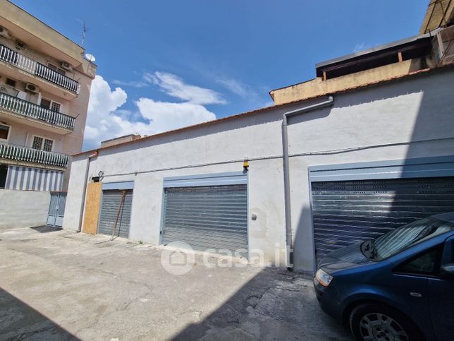 Garage/posto auto in residenziale in Corso Nazionale