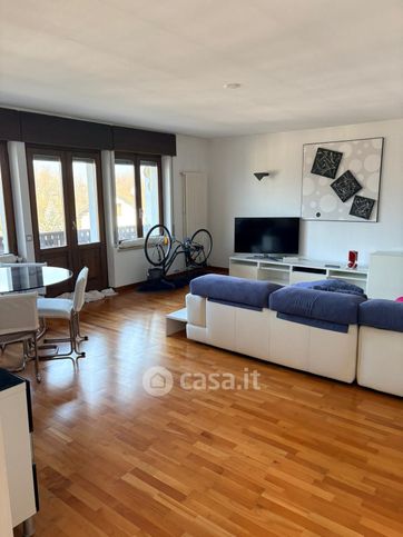 Appartamento in residenziale in Via Traversere