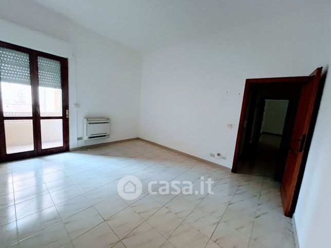 Appartamento in residenziale in Via Perpignan