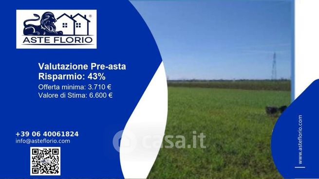 Terreno agricolo in commerciale in Strada Provinciale 333 ex Strada Statale 264