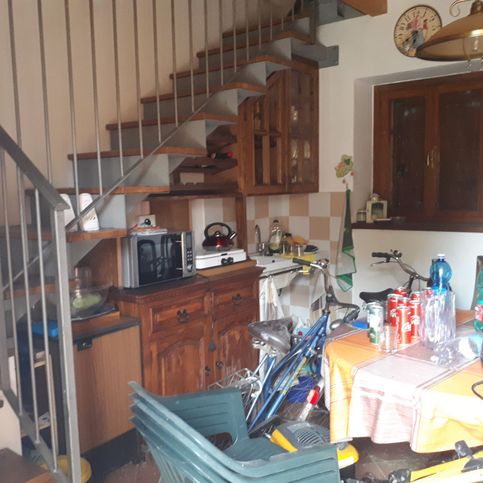 Rustico/casale in residenziale in Via Brembo