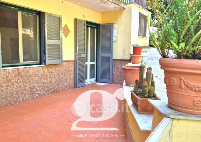 Appartamento in residenziale in Via Camaldolilli