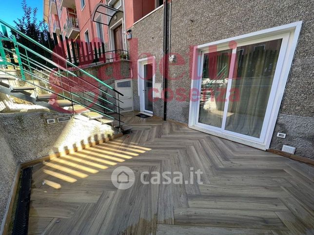 Appartamento in residenziale in Via Francesco Simonetta
