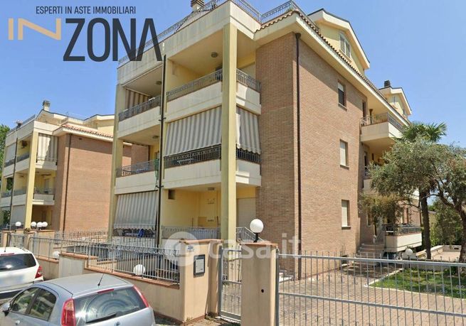 Appartamento in residenziale in Via del Sottopassaggio 2