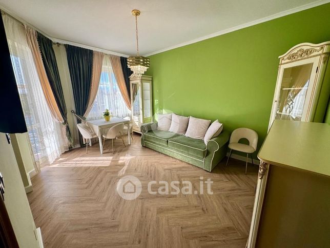 Appartamento in residenziale in Piazza Madonna delle Grazie 18