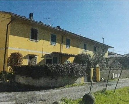 Appartamento in residenziale in Via Lazio 19
