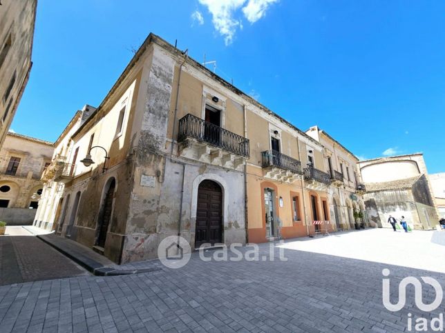 Villa in residenziale in Via Mercato