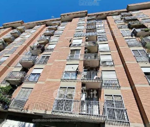 Appartamento in residenziale in Via Greve 22