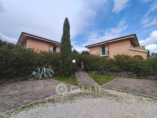Appartamento in residenziale in Via delle Cisternole 42 c