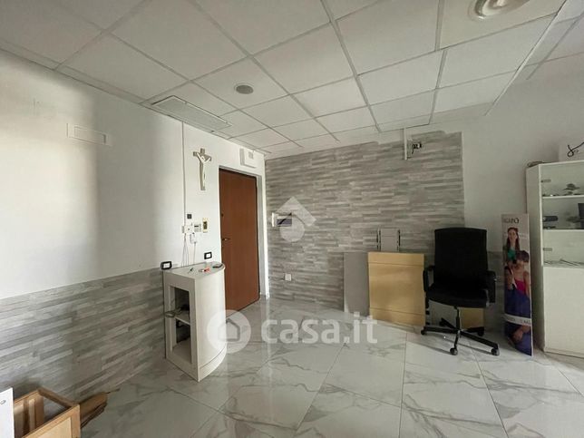 Appartamento in residenziale in Viale dei Tigli 19