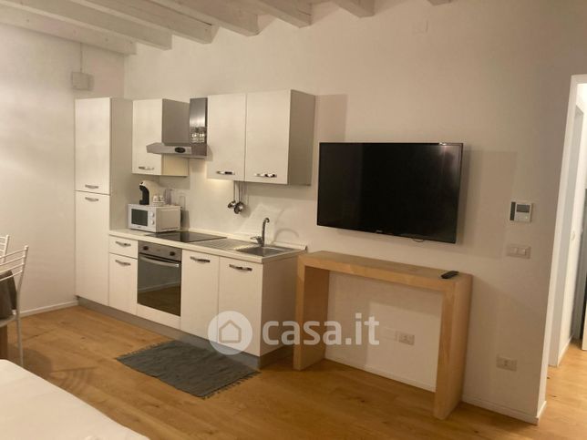 Appartamento in residenziale in Via Toti dal Monte