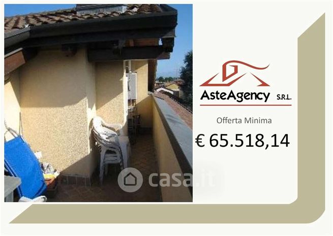 Appartamento in residenziale in Via Como 51