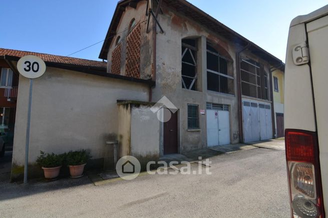 Rustico/casale in residenziale in Via Cascina Sofia 1