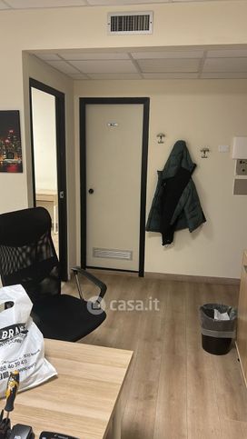 Ufficio in commerciale in Centro Direzionale Isola G1