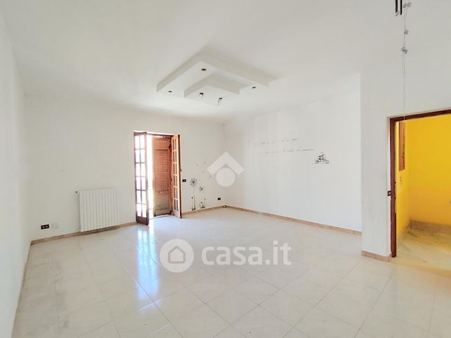 Appartamento in residenziale in Via Giuseppe Ingegneros 16