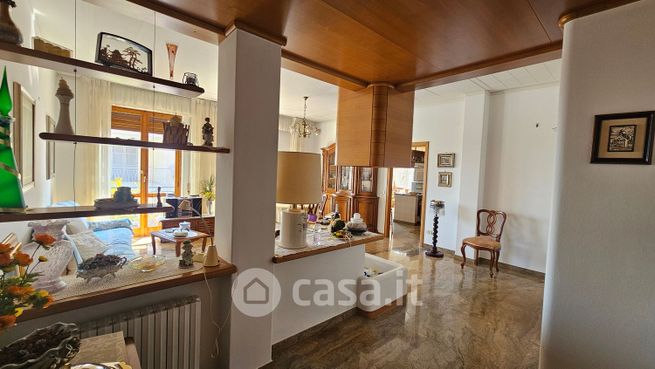 Appartamento in residenziale in Via Isonzo 4