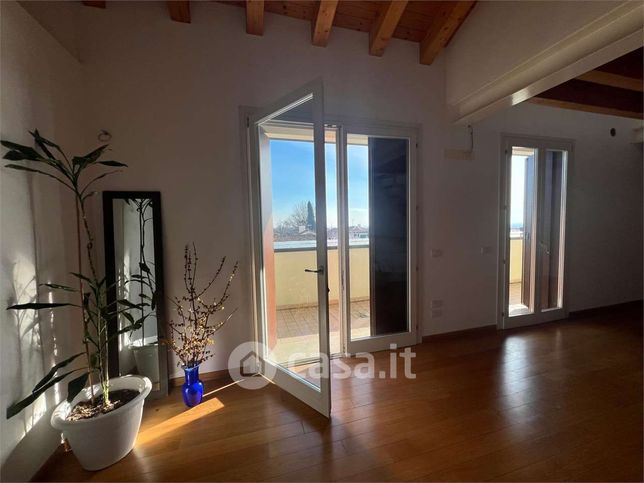 Appartamento in residenziale in Via Foresto