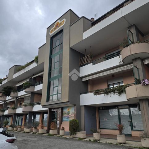 Box/posto auto in residenziale in Via Giuseppe Flamini 14
