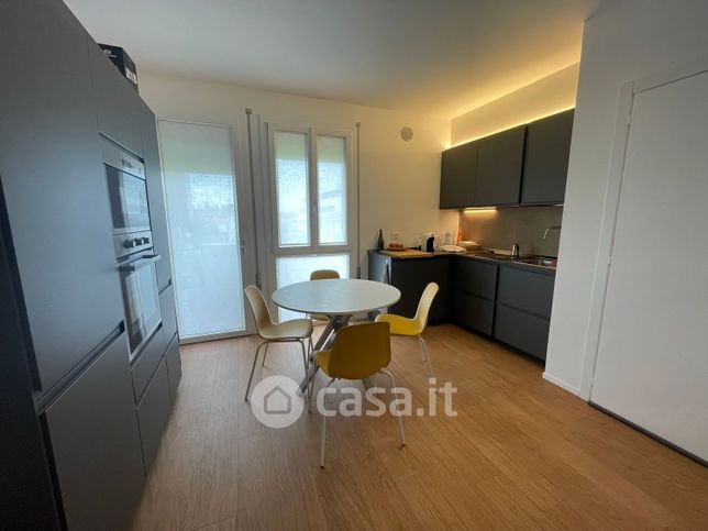 Appartamento in residenziale in Via Giotto 3