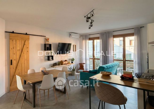 Appartamento in residenziale in Via Sebino 1