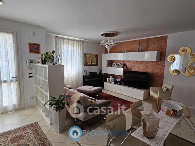 Casa indipendente in residenziale in Vicolo Gozzano 1