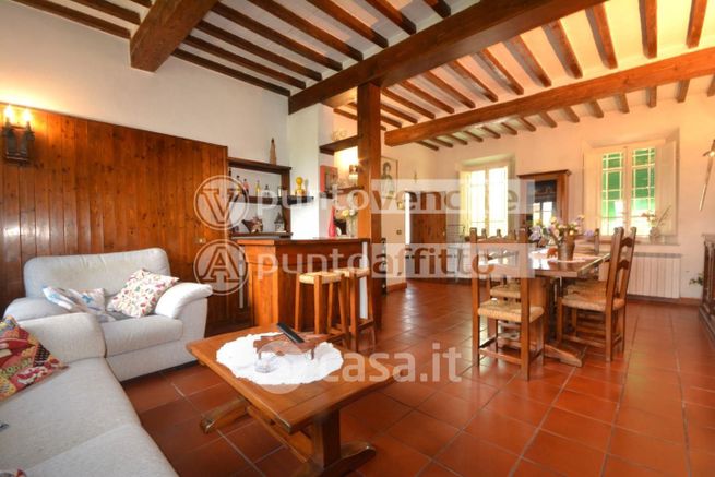 Villa in residenziale in Via dei Lippi 2 -6