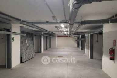 Box/posto auto in residenziale in Via Palmiro Togliatti
