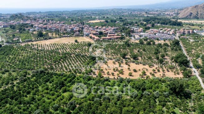 Terreno agricolo in commerciale in Via Francavilla