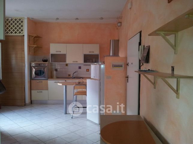 Appartamento in residenziale in Via SETTEMBRINI