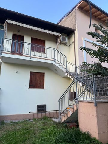 Appartamento in residenziale in Via Panizzut 13