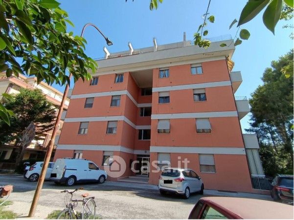 Casa indipendente in residenziale in Via Carlo Poma 3