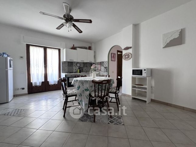 Appartamento in residenziale in Via Lestra di Capogrosso 20