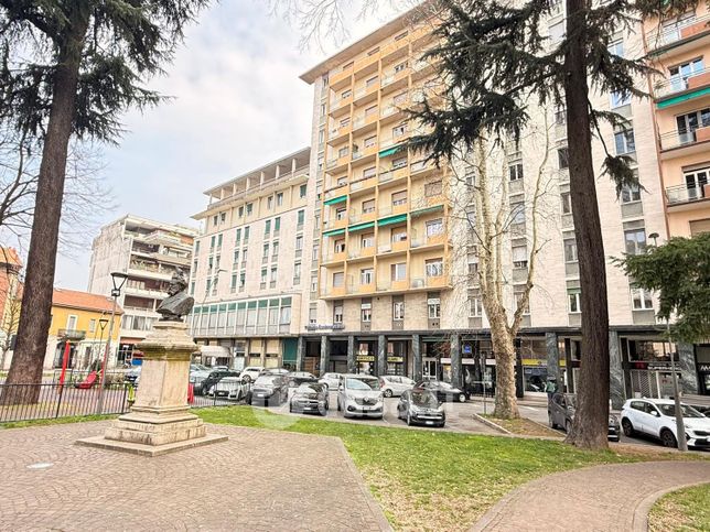 Appartamento in residenziale in Piazza Risorgimento 10