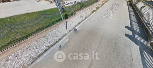 Terreno agricolo in commerciale in Via Pizzardeto