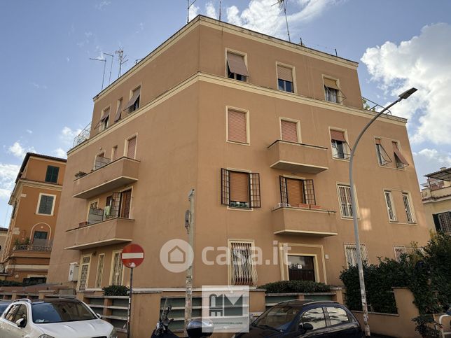 Appartamento in residenziale in Via Emilio Lami 11