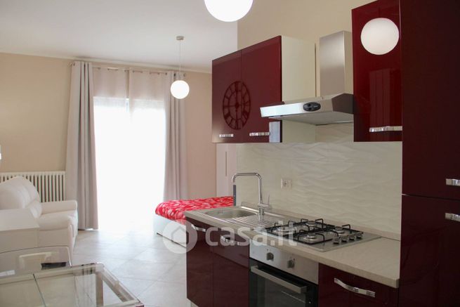 Appartamento in residenziale in Via Gozzano 86