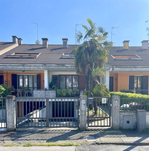 Villetta a schiera in residenziale in 