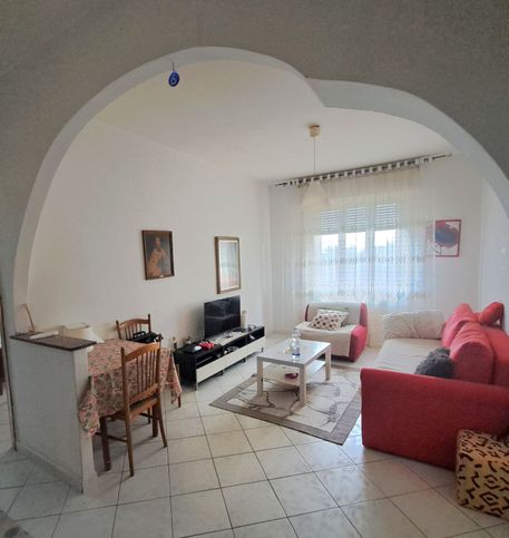 Appartamento in residenziale in Piazza Papa Giovanni XXIII 75